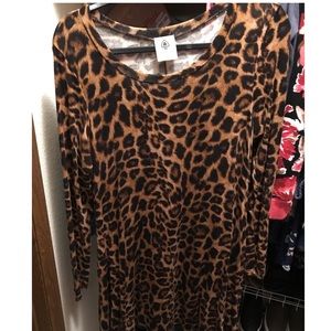 Spade and heart leopard dress small